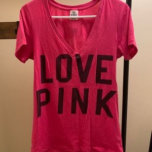 Pink v-neck lounge shirt